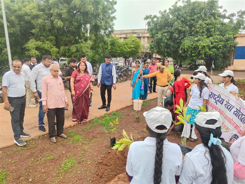Plantation : Kargil vijay diwas 