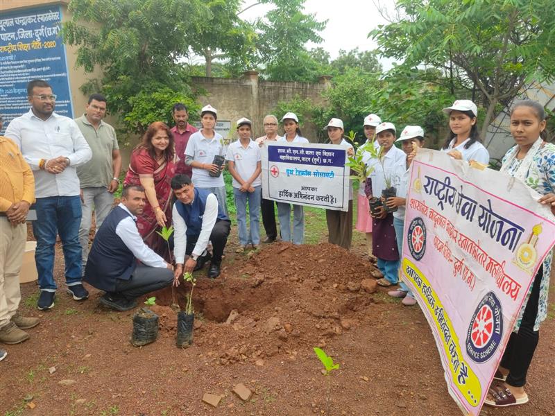 Plantation : Kargil vijay diwas 