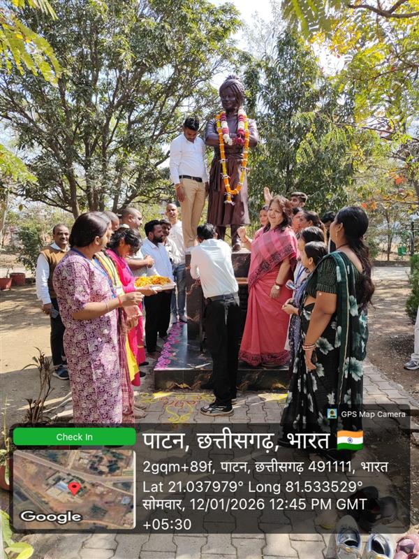 युवाओं के प्रेरणा स्रोत स्वामी विवेकानंद : प्राचार्या महोदया डॉक्टर नंदा गुरवारा 